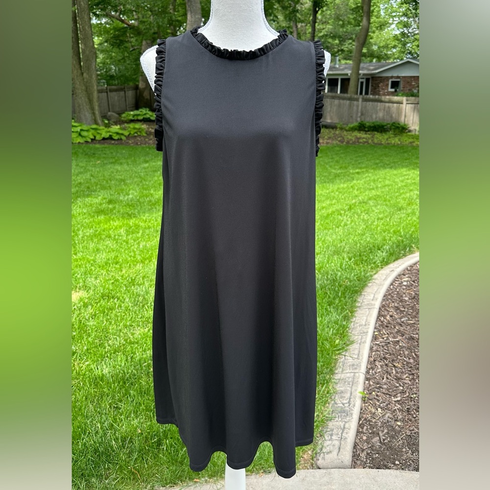 London Times Black Dress, Ruffle neck & shoulders, 12